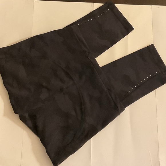 New with tags Lululemon Swift Speed HR Crop 21" leggings size 8 - Picture 13 of 16